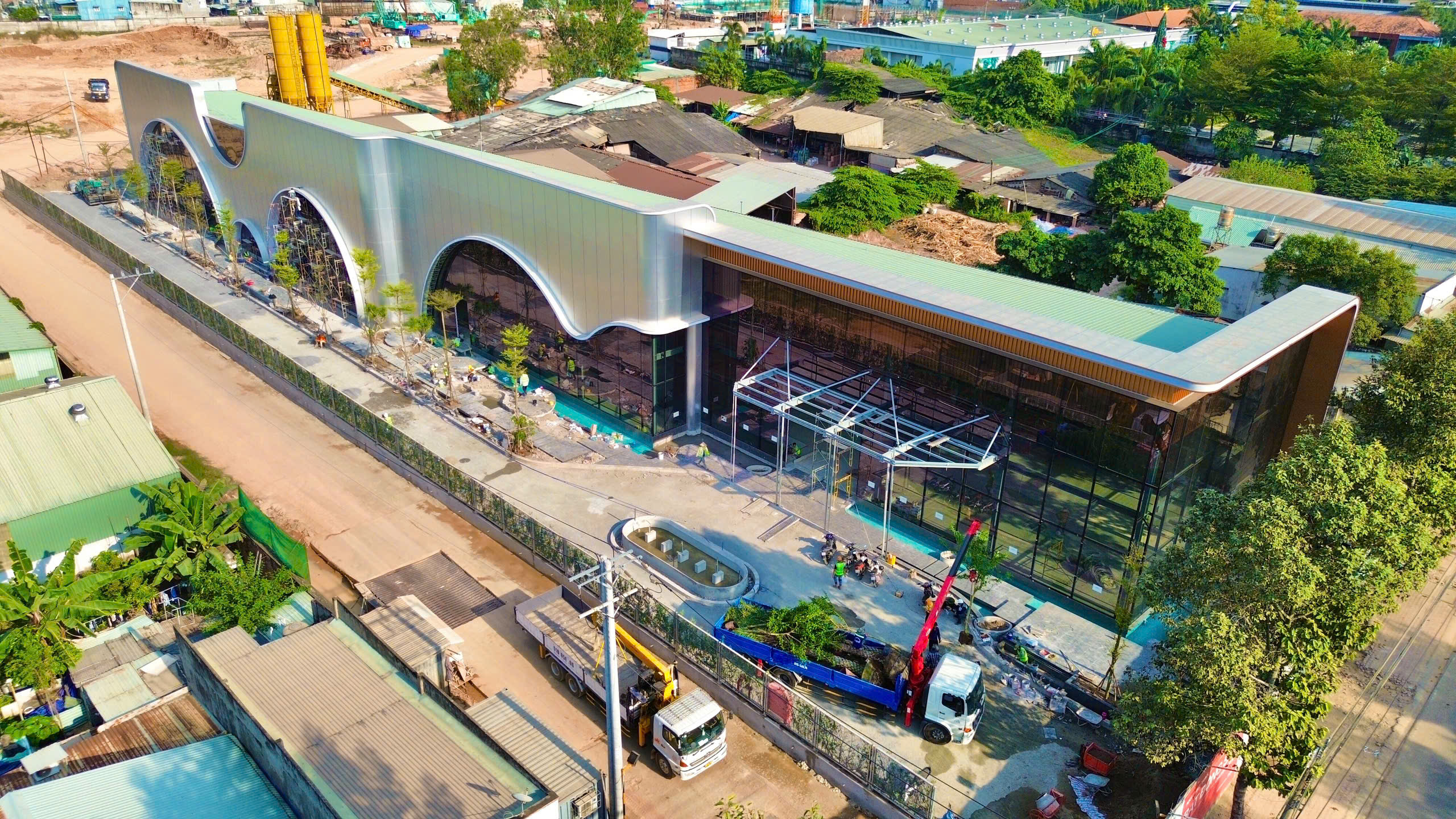 Thi công trồng cây xanh